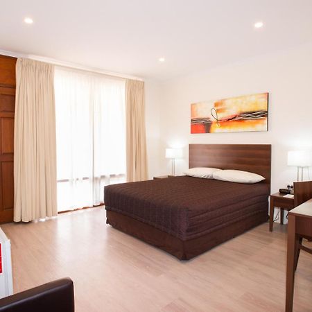 Standpipe Golf Motor Inn Port Augusta Bagian luar foto