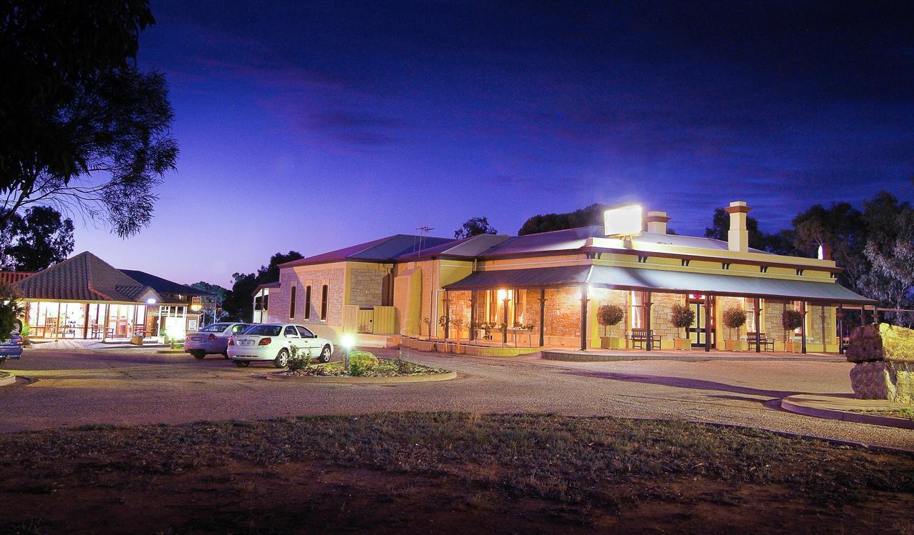 Standpipe Golf Motor Inn Port Augusta Bagian luar foto